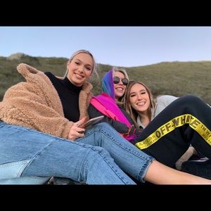 Meet your Posher, Lexie